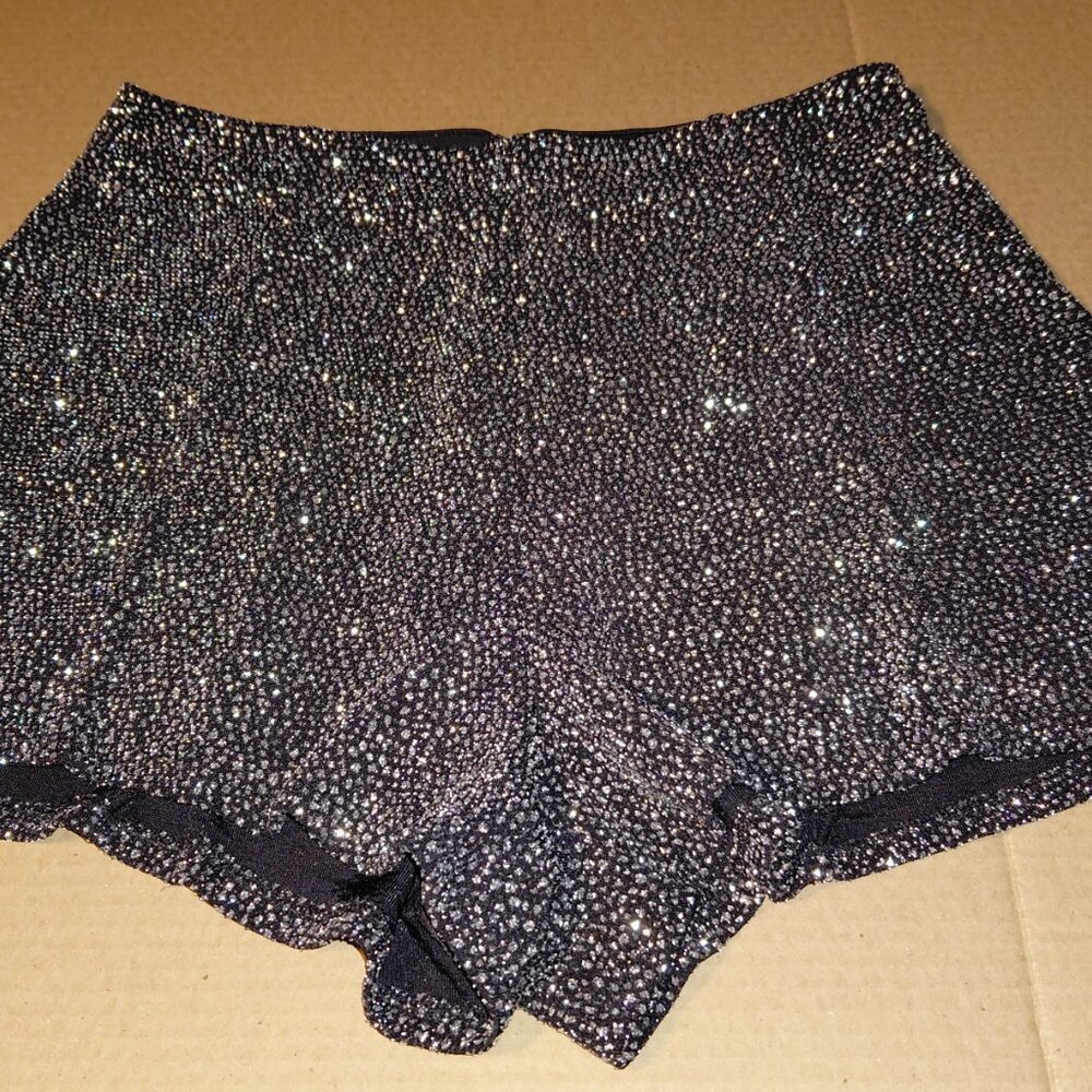 Divided by H&M High-Waisted Sparkly Black Mini Shorts Women's Small - Picture 2 of 10